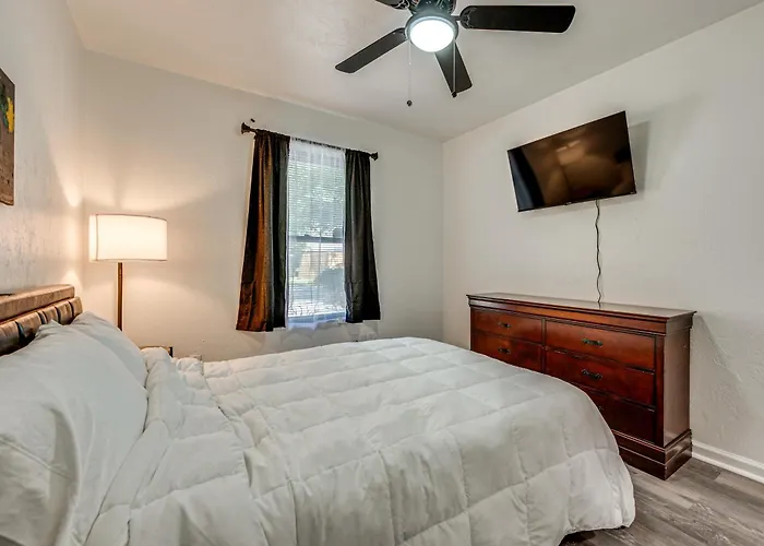 Apartment Group-friendly 5 Mi To Dtwn Tallahassee! Tallahassee